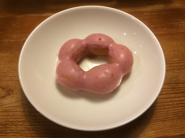sevencafe-donut.jpg もちもちいちごリングドーナツ