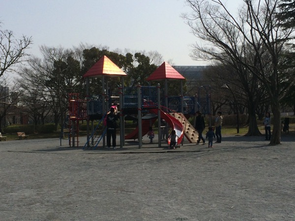 猿江恩賜公園の遊具