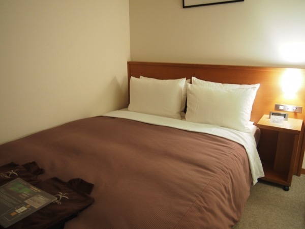 bed.jpg Bed