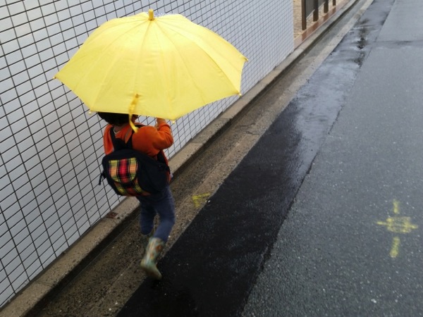 amenohi.jpg 雨の日