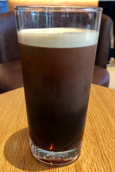 starbucks-nitro2.jpg ナイトロ コールドブリューコーヒー