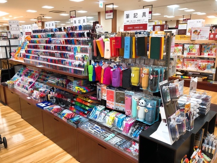 sanseido-11.jpg 三省堂書店 東京ソラマチ店