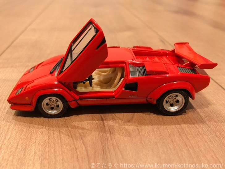 【トミカプレミアムRS ランボルギーニ カウンタック LP500 S レビュー】1/43スケールの超リアルな大人向けトミカ