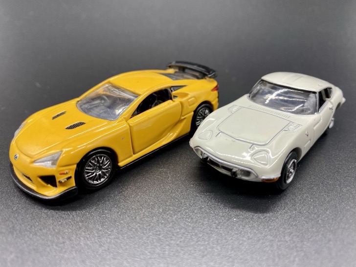 2000GTとレクサス